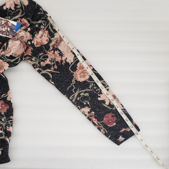 Well Worn Women Blouse Sz Large - Picture 3 of 8